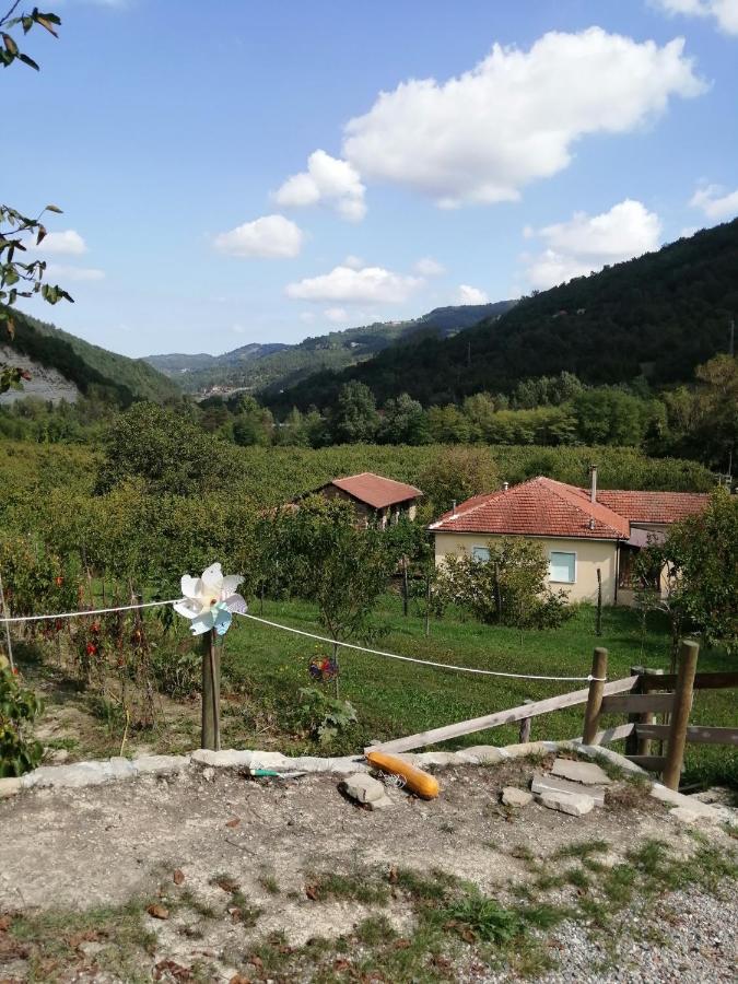 A Casa Di Anna Bed & Breakfast Cortemilia Dış mekan fotoğraf