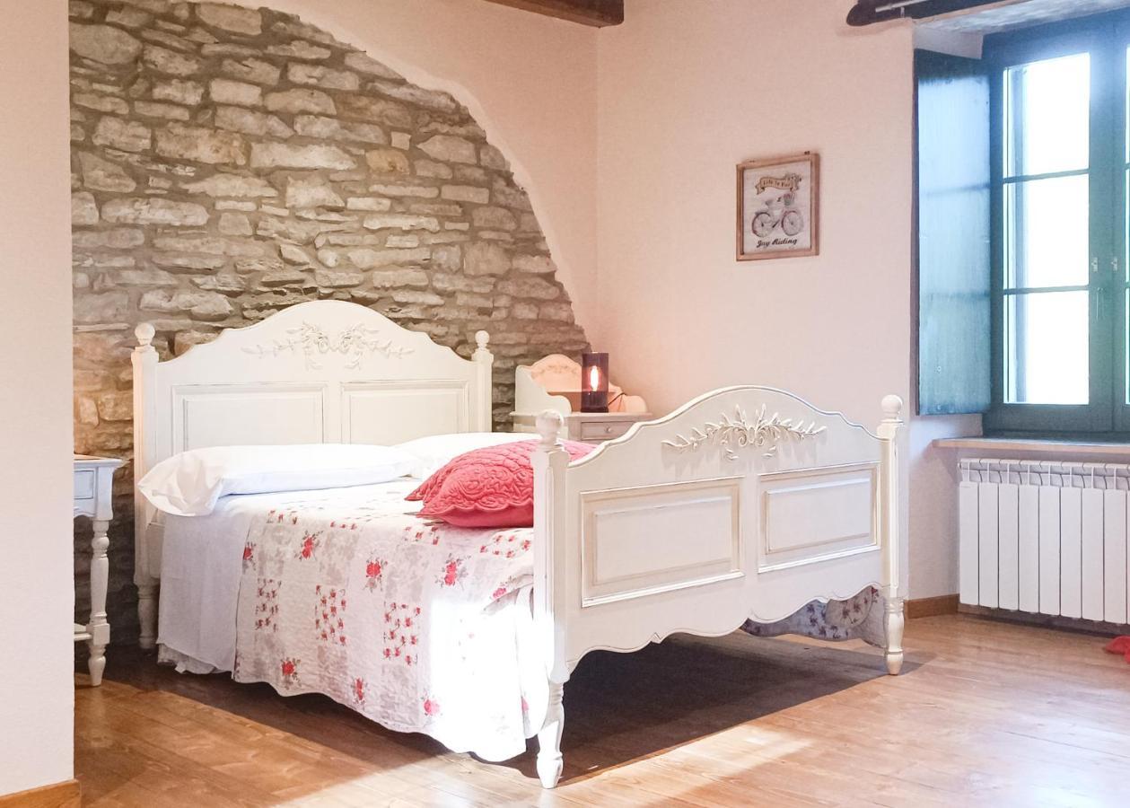 A Casa Di Anna Bed & Breakfast Cortemilia Dış mekan fotoğraf