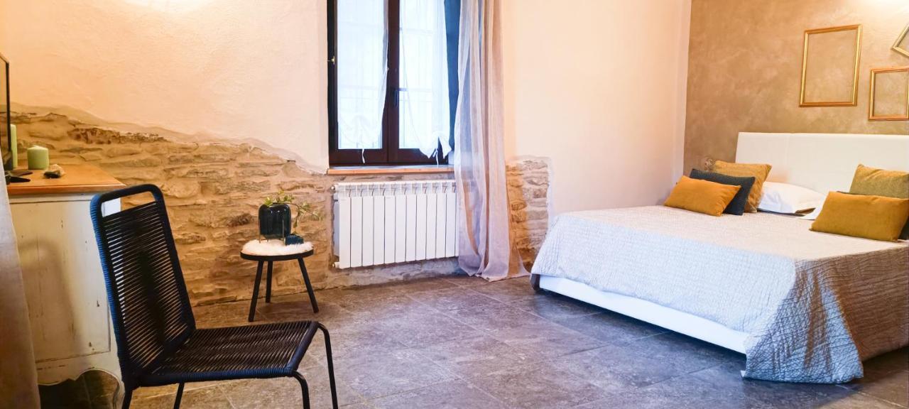 A Casa Di Anna Bed & Breakfast Cortemilia Dış mekan fotoğraf